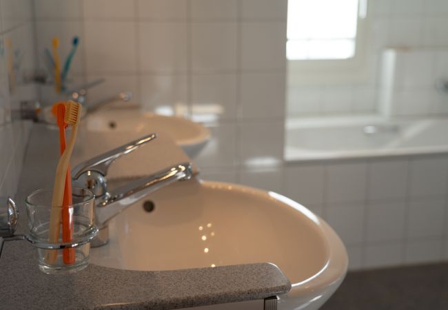 House in Ennetbühl - Undereggli House in Ennetbühl - Undereggli