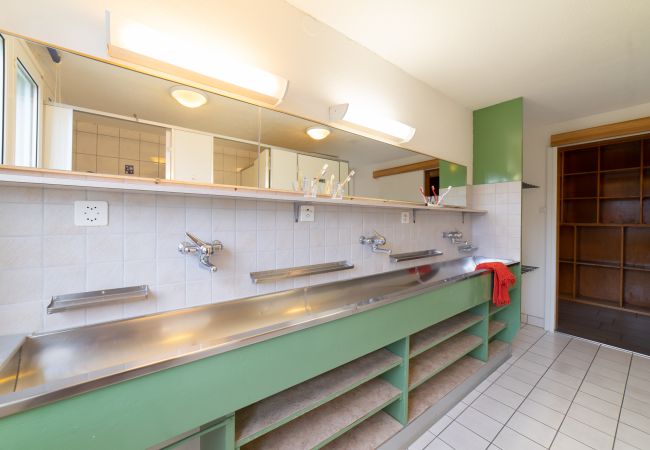 Maison à Unterwasser - Gruppenhaus TV Schaffhausen Maison à Unterwasser - Gruppenhaus TV Schaffhausen